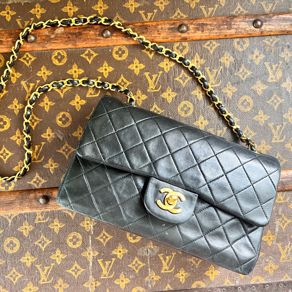 Vintage Chanel Double Flap Medium